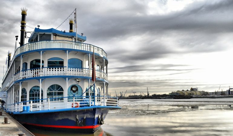 Partir en croisière aux îles grecques : une destination phare à ne pas louper