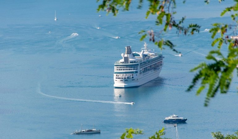 Tout savoir avant de partir en croisière : conseils et astuces pratiques !